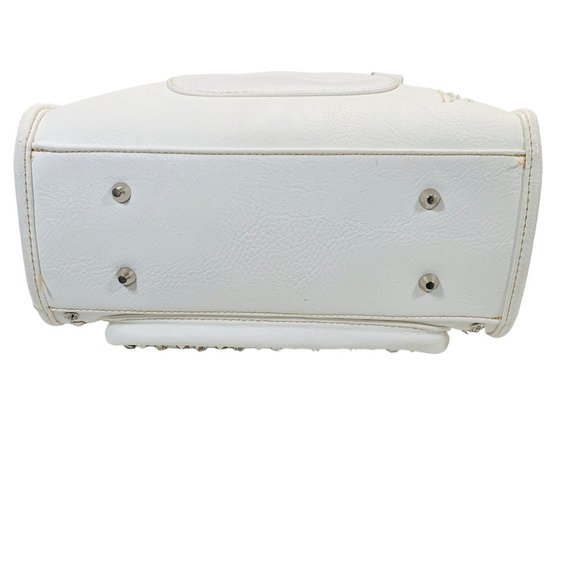 MONTANA WEST
White Floral Embroidered Shoulder Bag
ccw compatible - Picture 8 of 16